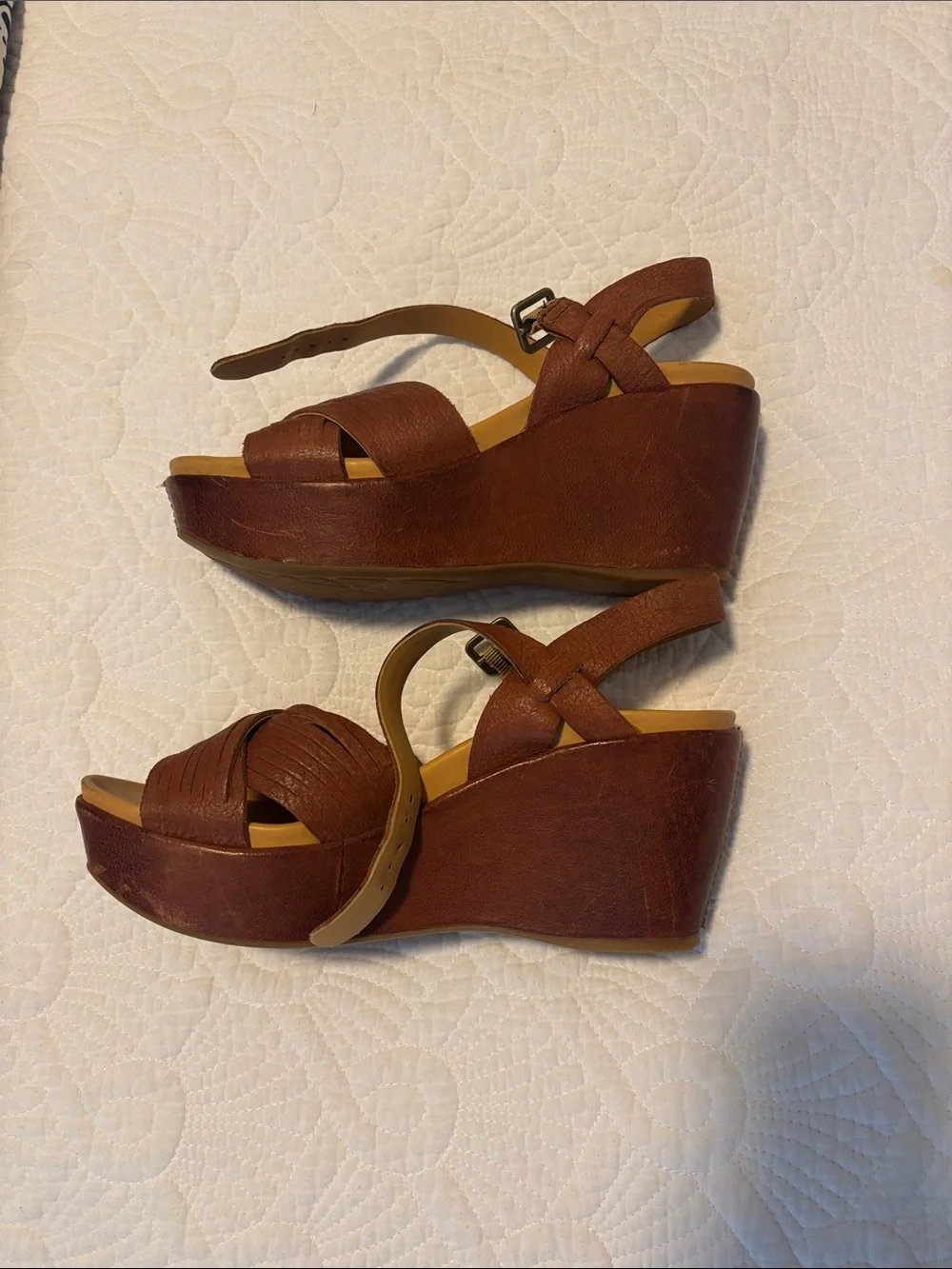 Kork-Ease Women's Brown Leather Crisscross Wedge Sandals